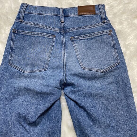 Madewell Distressed PVJ Straight jean in size 25 in Reinhart Wash - Picture 16 of 16